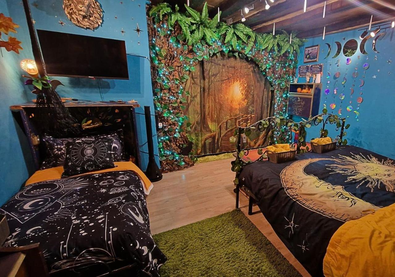 La Casa Di Strega Euphoria - Casa Vacanza Tra Arte E Magia Viterbo Exterior foto